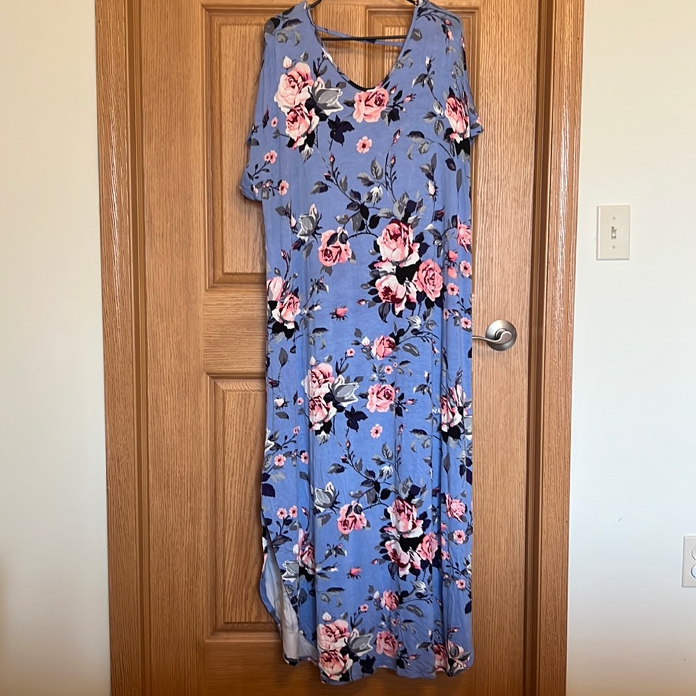 Lularoe blue floral maxi dress